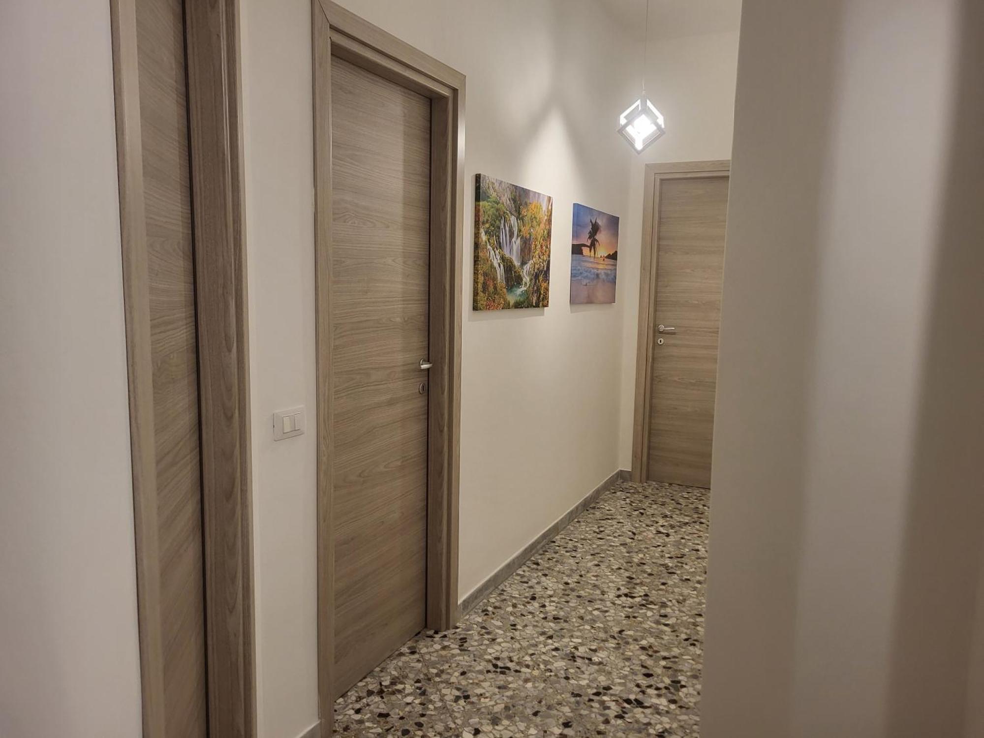 Ferienwohnung Garibaldi Square Bari Exterior foto
