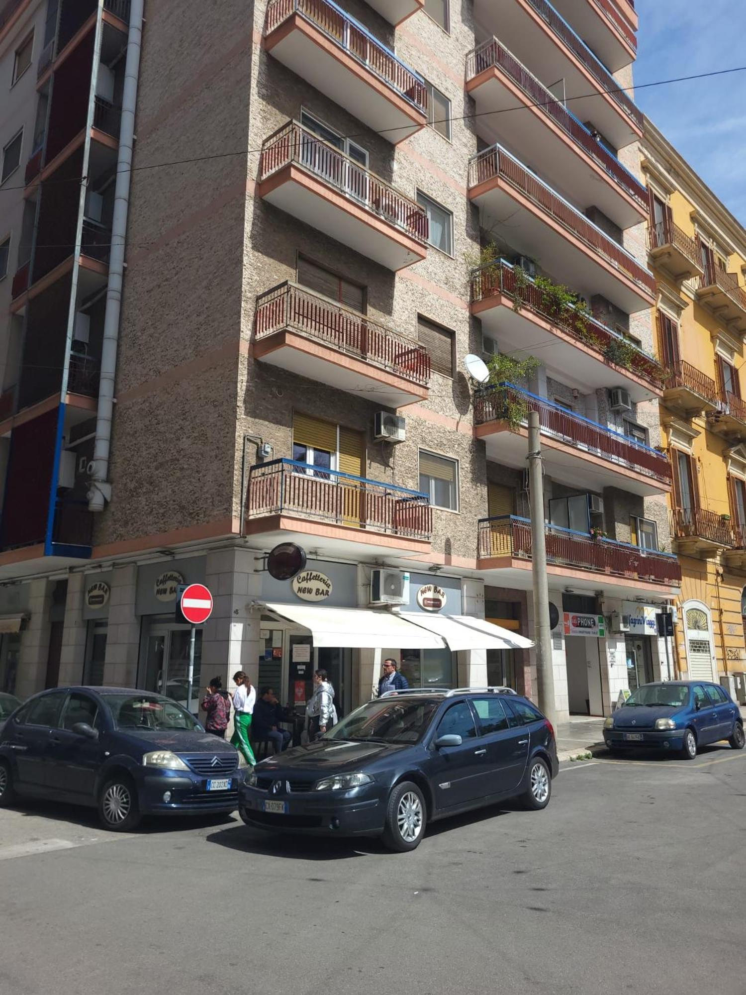 Ferienwohnung Garibaldi Square Bari Exterior foto