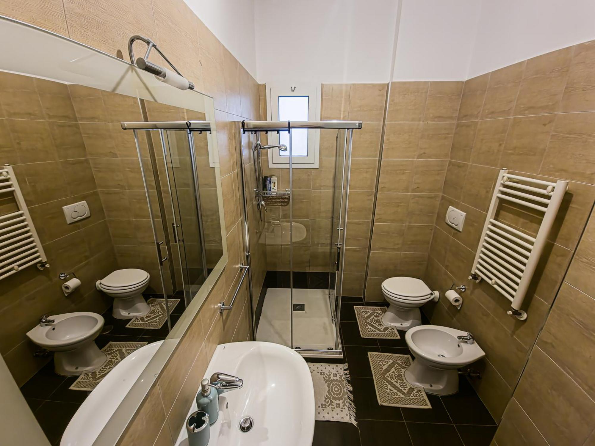 Ferienwohnung Garibaldi Square Bari Exterior foto
