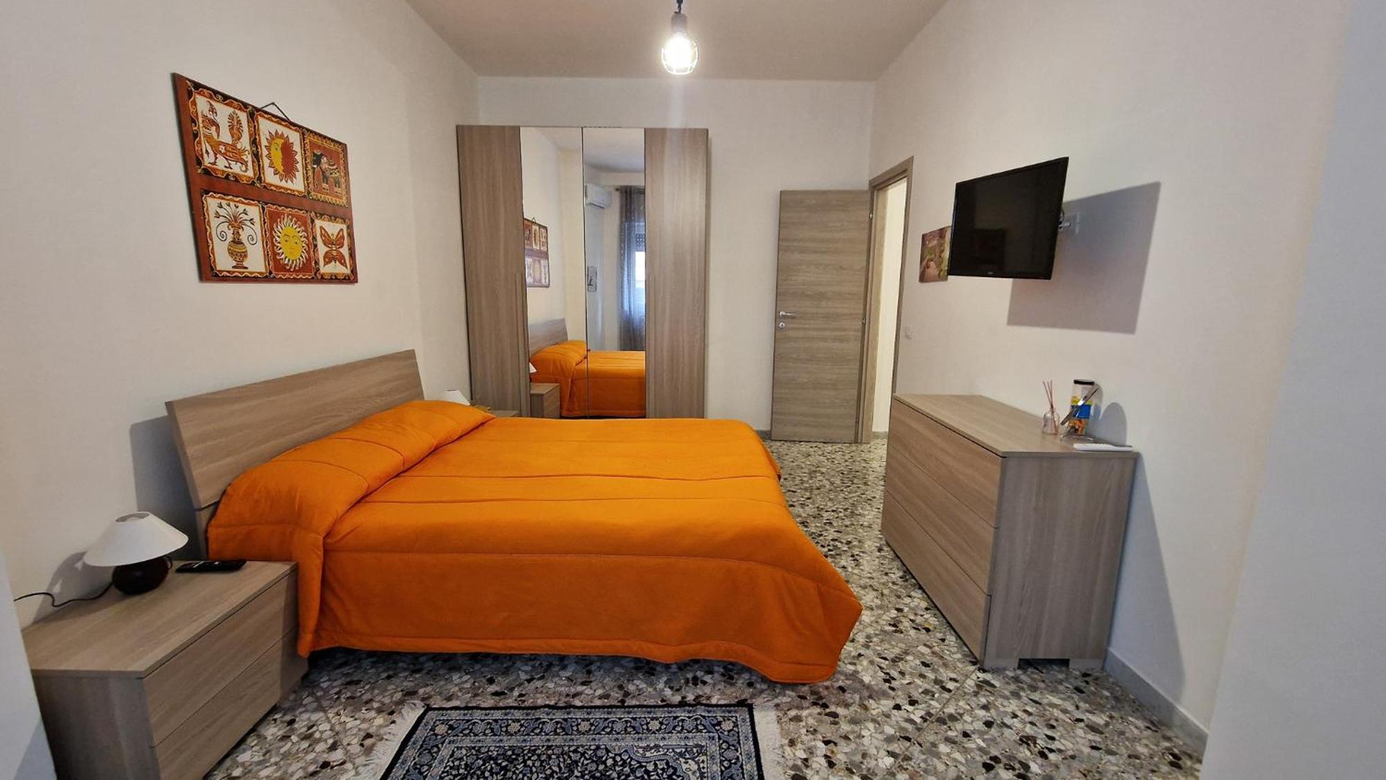 Ferienwohnung Garibaldi Square Bari Exterior foto